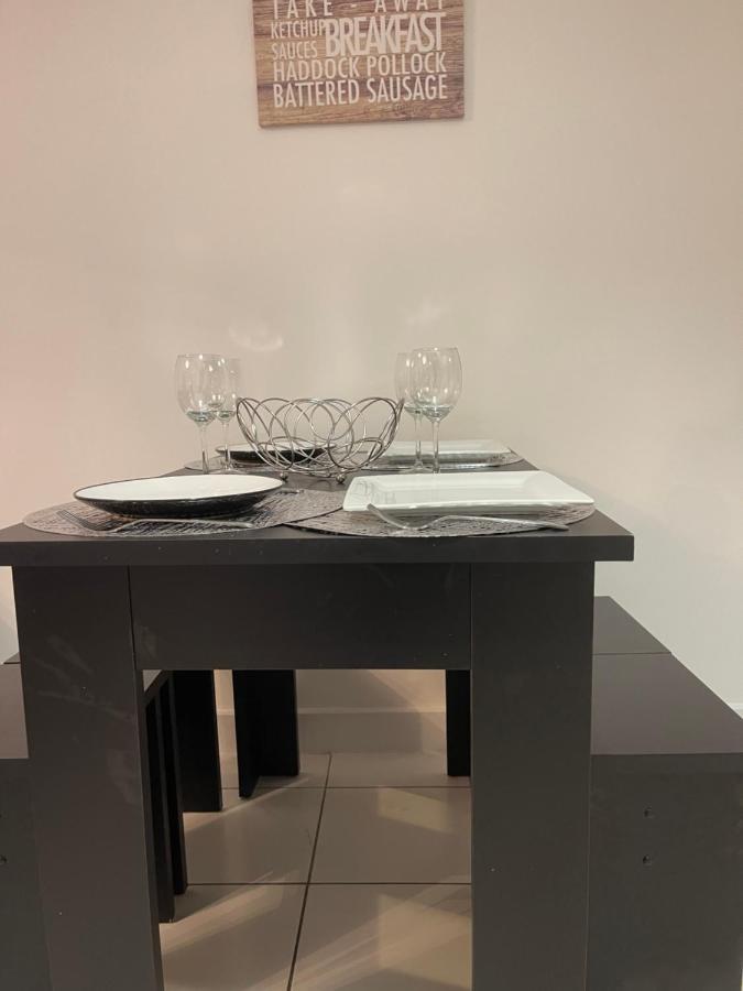Boothferry Park Lodge 킹스턴어폰헐 외부 사진