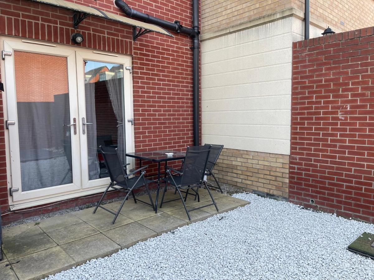 Boothferry Park Lodge 킹스턴어폰헐 외부 사진